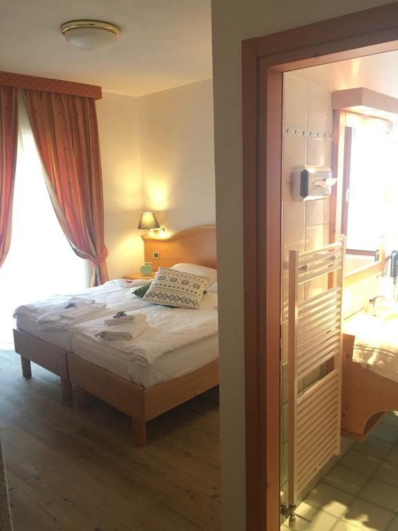 I Tre Magli Hotel Dimaro Exterior photo