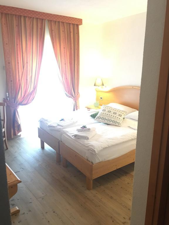 I Tre Magli Hotel Dimaro Exterior photo