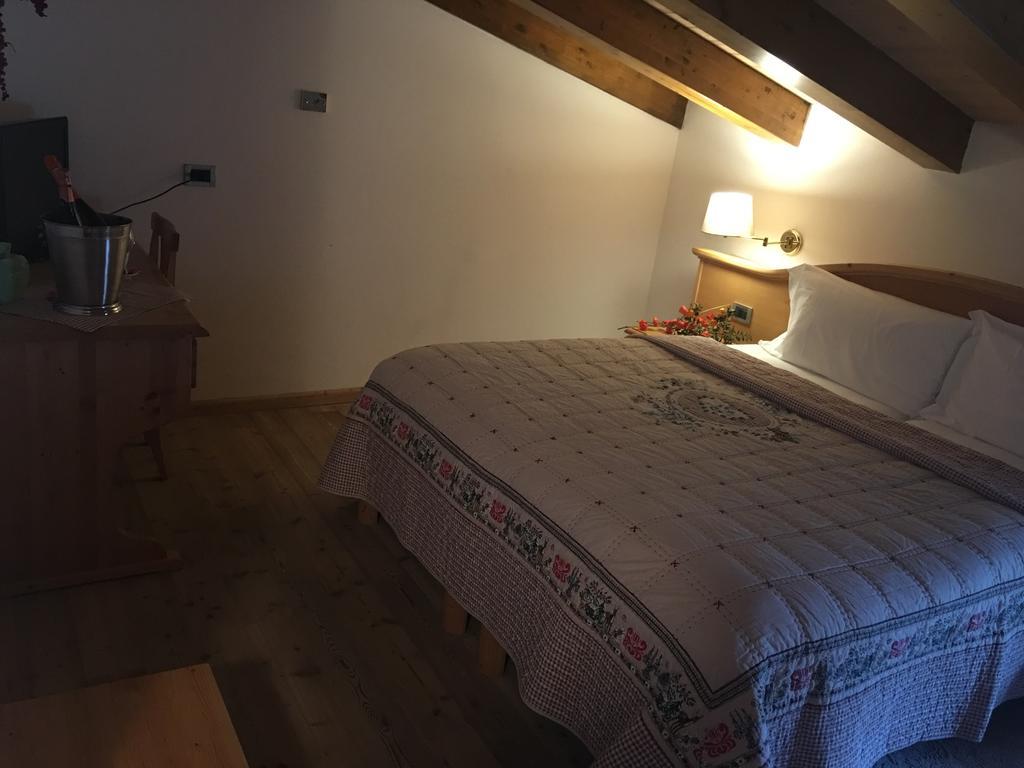 I Tre Magli Hotel Dimaro Exterior photo