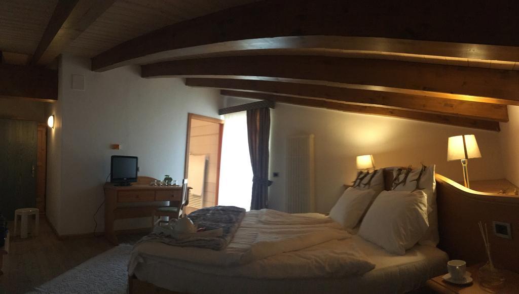 I Tre Magli Hotel Dimaro Exterior photo
